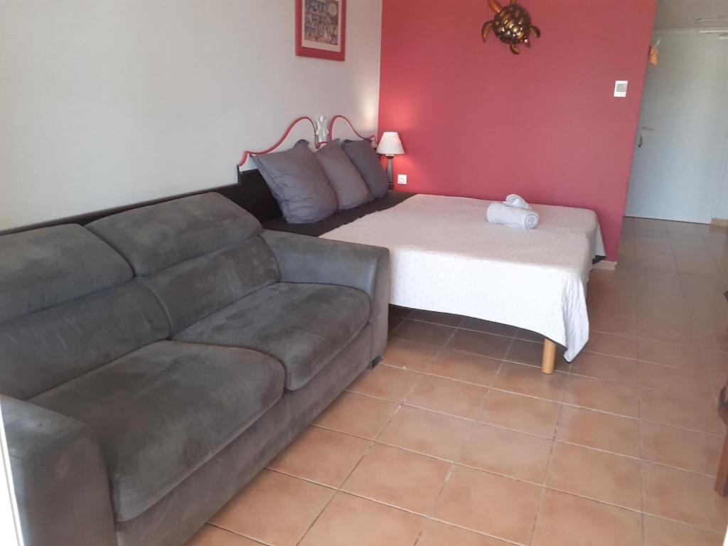 Studio Village Vacances,Vue Mer, Plage A 30M ,Wifi A Sainte Anne Exterior foto